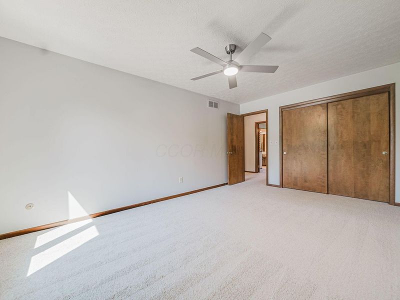 5256 Longrifle Road, Westerville, OH 43081 Photo 36