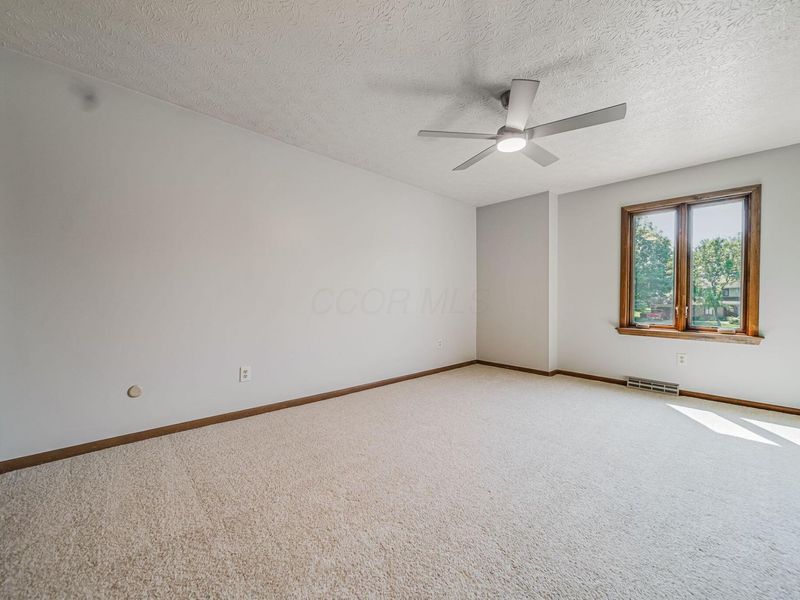 5256 Longrifle Road, Westerville, OH 43081 Photo 37