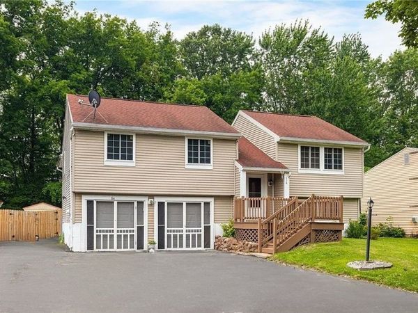 114 Snowberry Crescent, Rochester, NY 14606