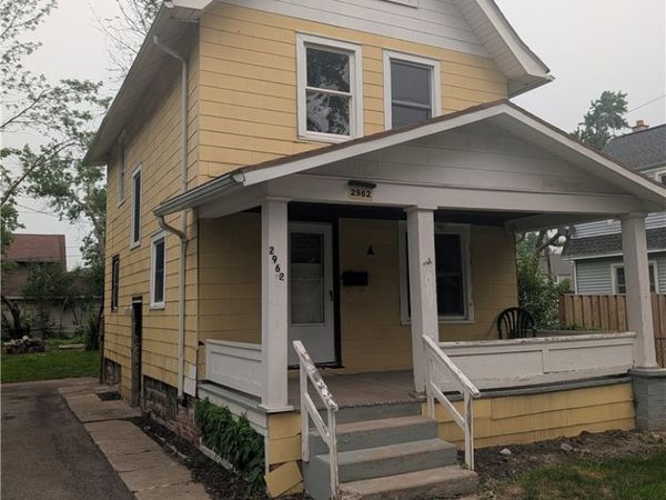 2962 Mckoon Avenue , Niagara Falls, NY 14305