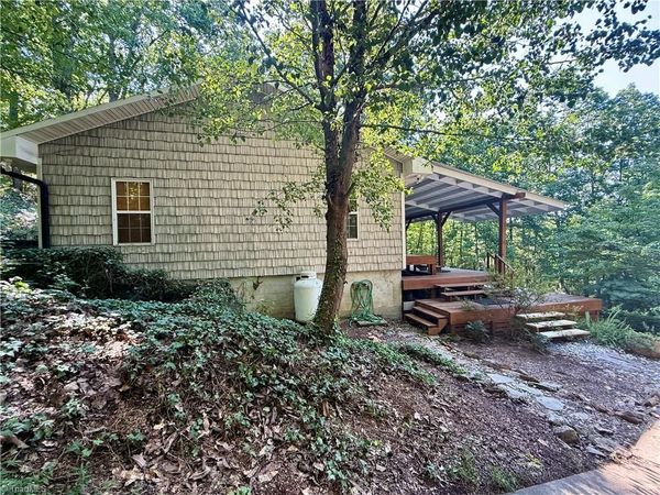 900 Smokey Mtn Trail , North Wilkesboro, NC 28659