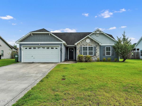 511 New Hanover Trail, Jacksonville, NC 28546