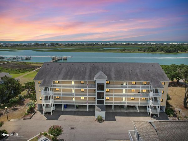 1916 Inlet Village Circle SW, Unit 7a, Ocean Isle Beach, NC 28469
