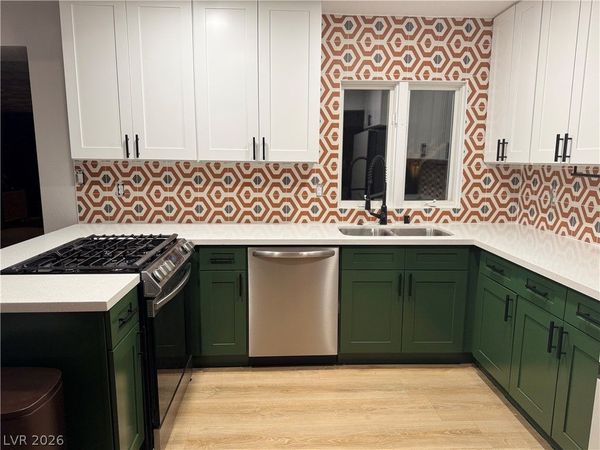 118 Ocotillo Street , Henderson, NV 89015