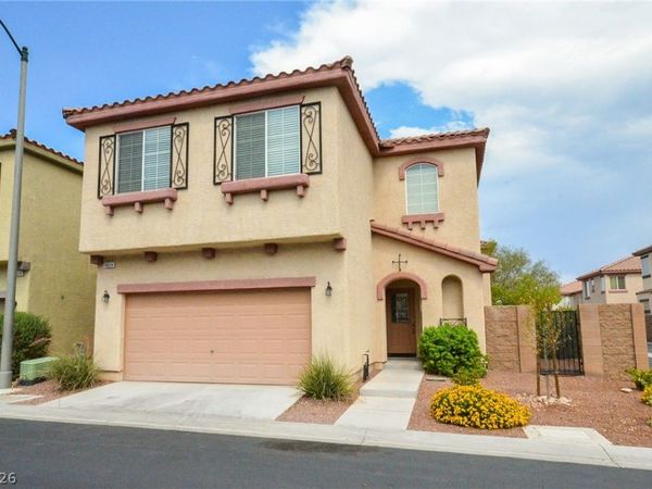 10624 Allegrini Drive, Las Vegas, NV 89141