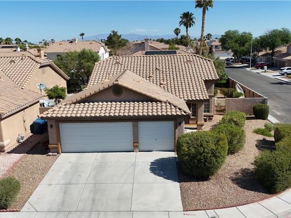 918 Cavaison Avenue, Las Vegas, NV 89123
