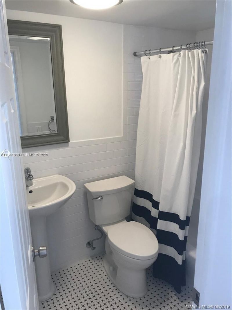6715 N Kendall Dr, Unit 707, Pinecrest, FL 33156 Photo