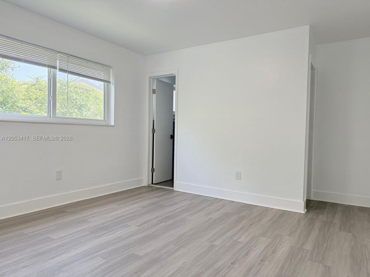520 SW 5th St , Unit 2, Hallandale Beach, FL 33009 Photo