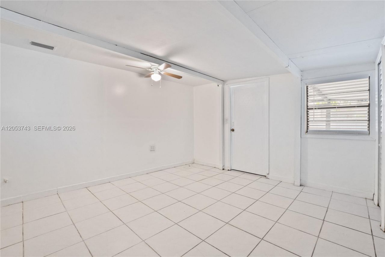 12262 SW 10th St , Unit 3-8AI, Miami, FL 33184 Photo