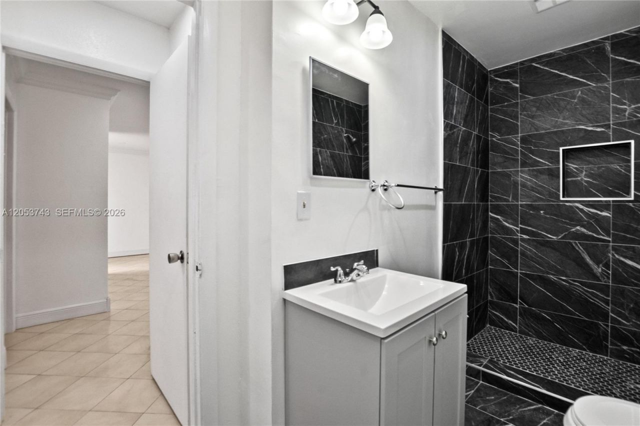 12262 SW 10th St , Unit 3-8AI, Miami, FL 33184 Photo