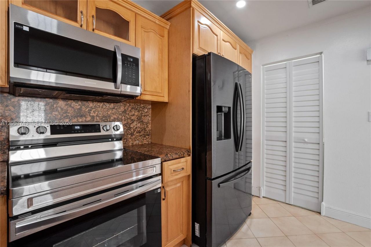 12262 SW 10th St, Unit 3-8AI, Miami, FL 33184 Photo