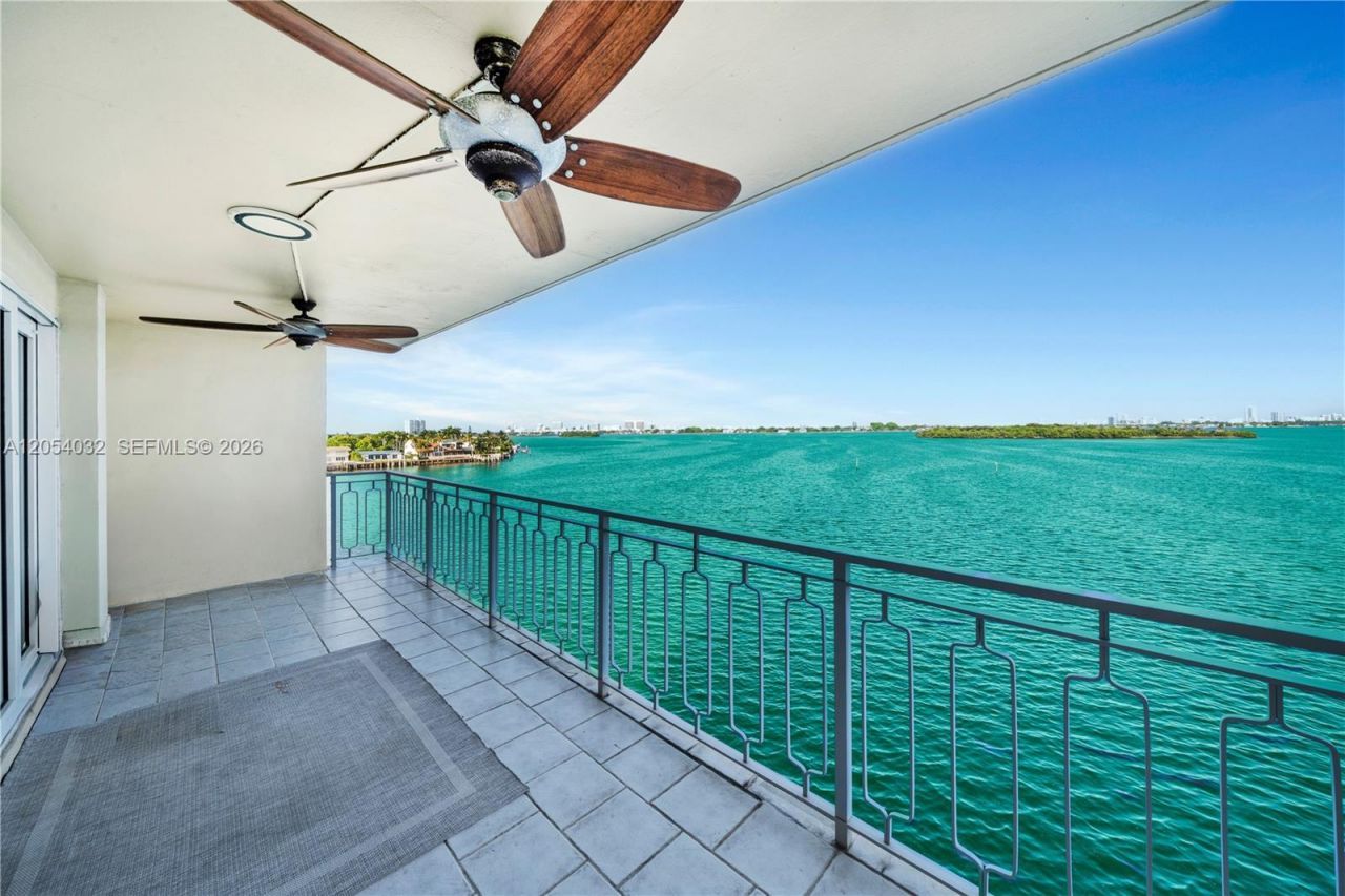 11111 Biscayne Blvd, Unit 5A, Miami, FL 33181 Photo