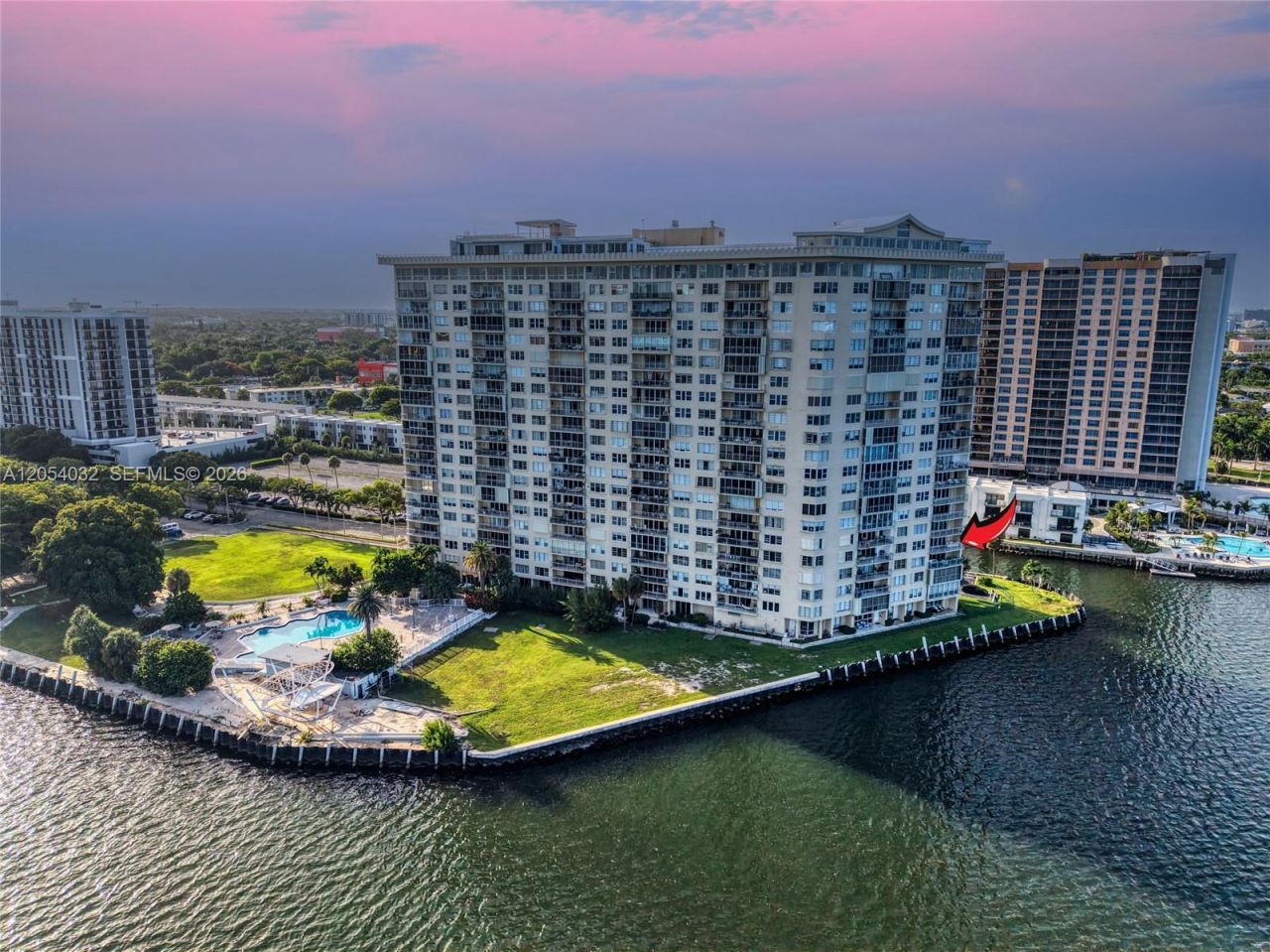 11111 Biscayne Blvd, Unit 5A, Miami, FL 33181 Photo