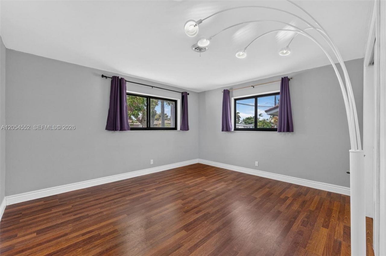 1109 SE 10th St, Deerfield Beach, FL 33441 Photo