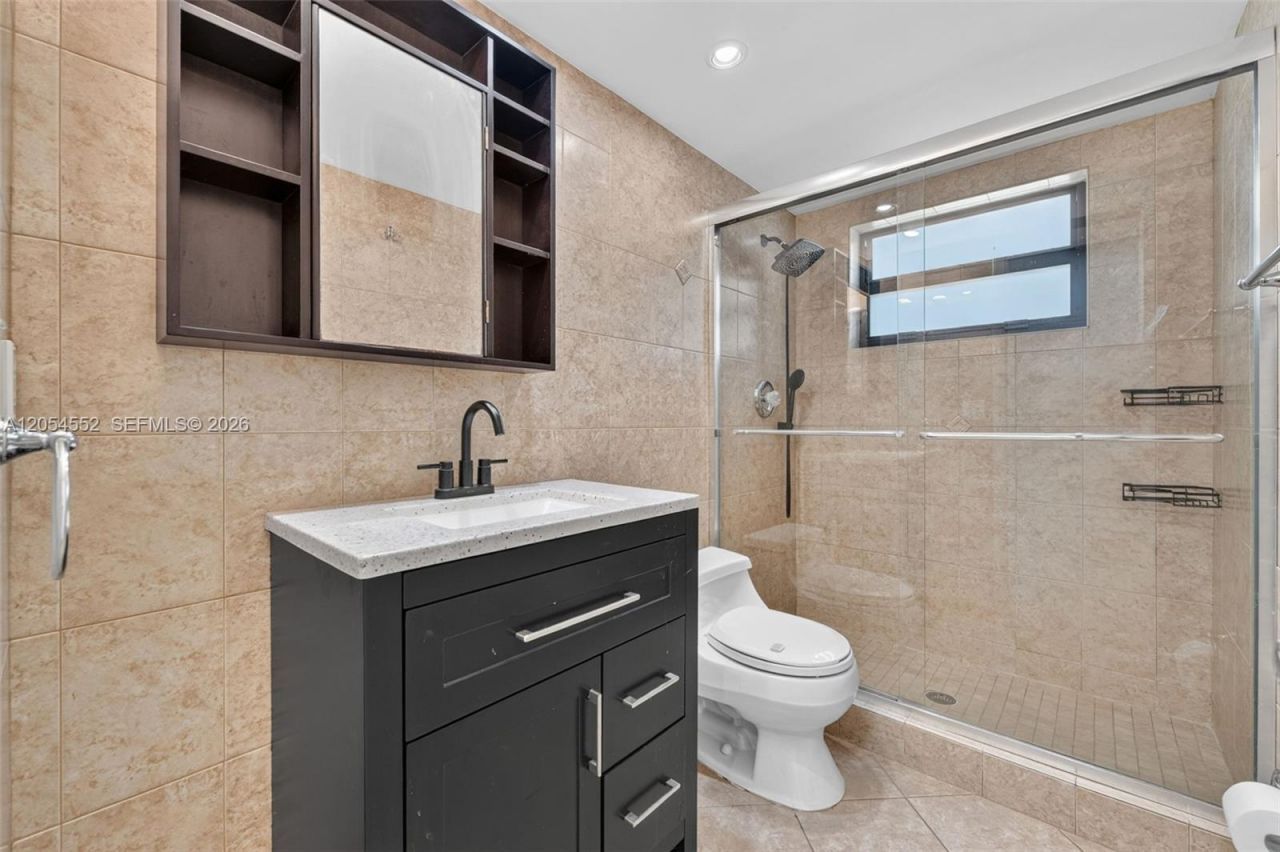 1109 SE 10th St, Deerfield Beach, FL 33441 Photo