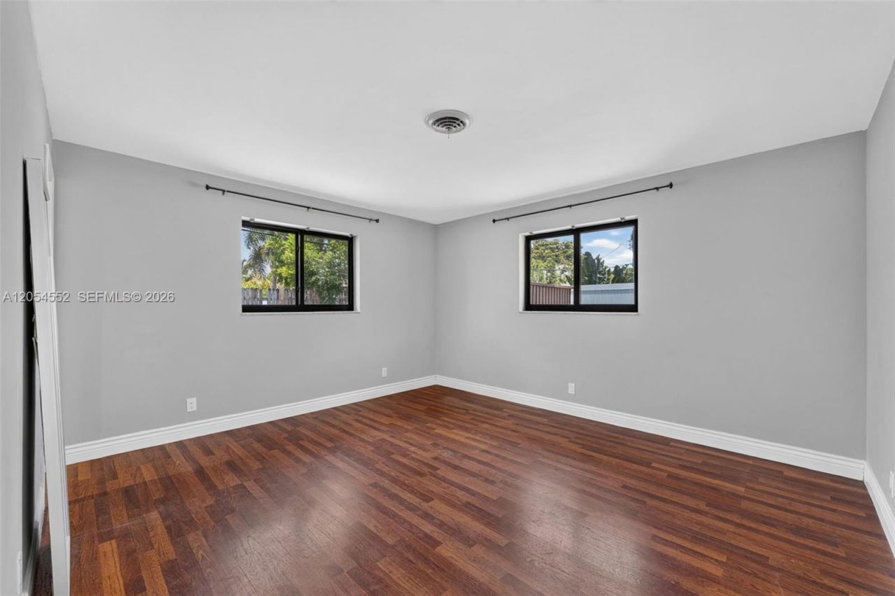 1109 SE 10th St, Deerfield Beach, FL 33441 Photo