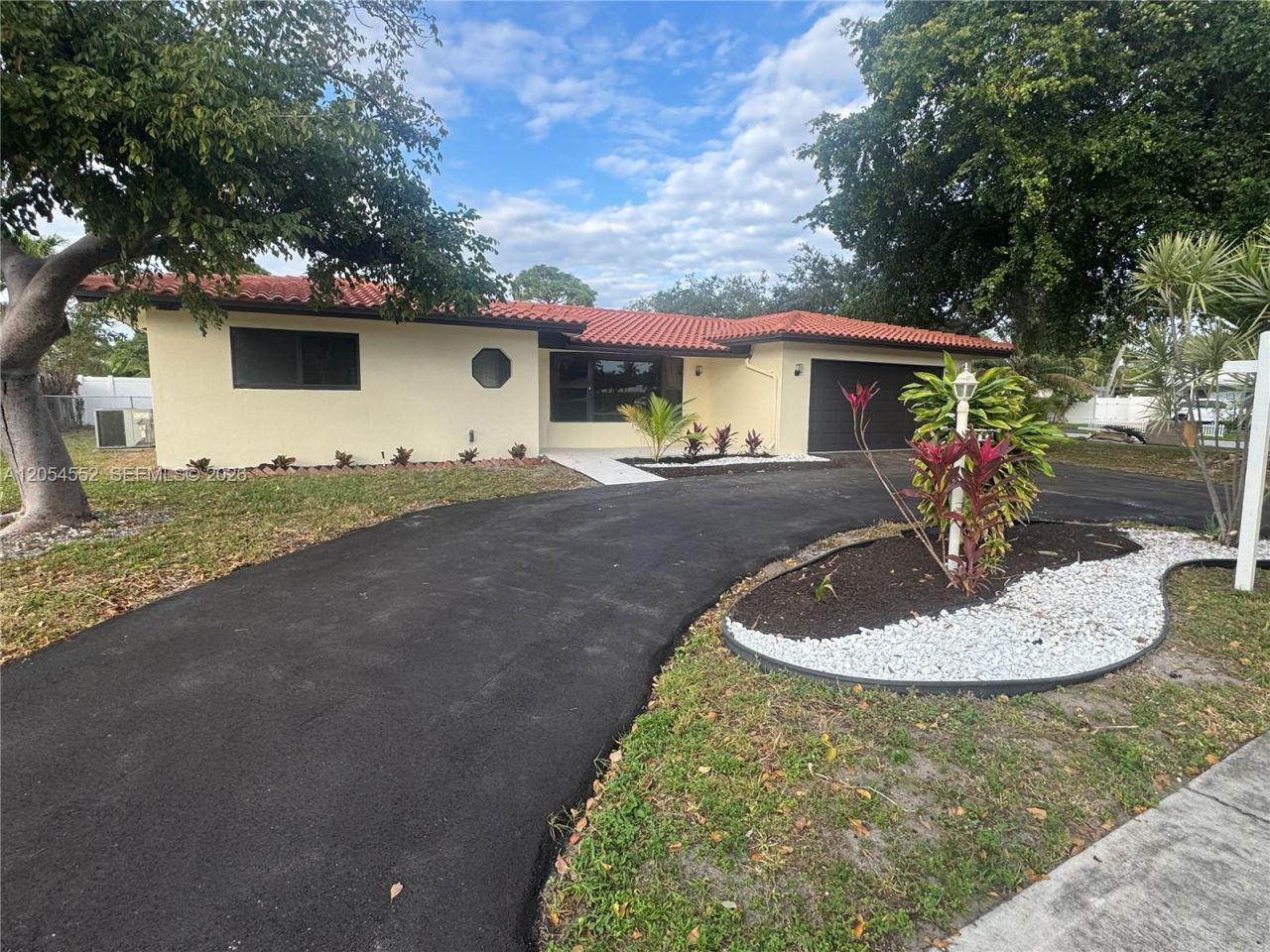 1109 SE 10th St , Deerfield Beach, FL 33441 Photo