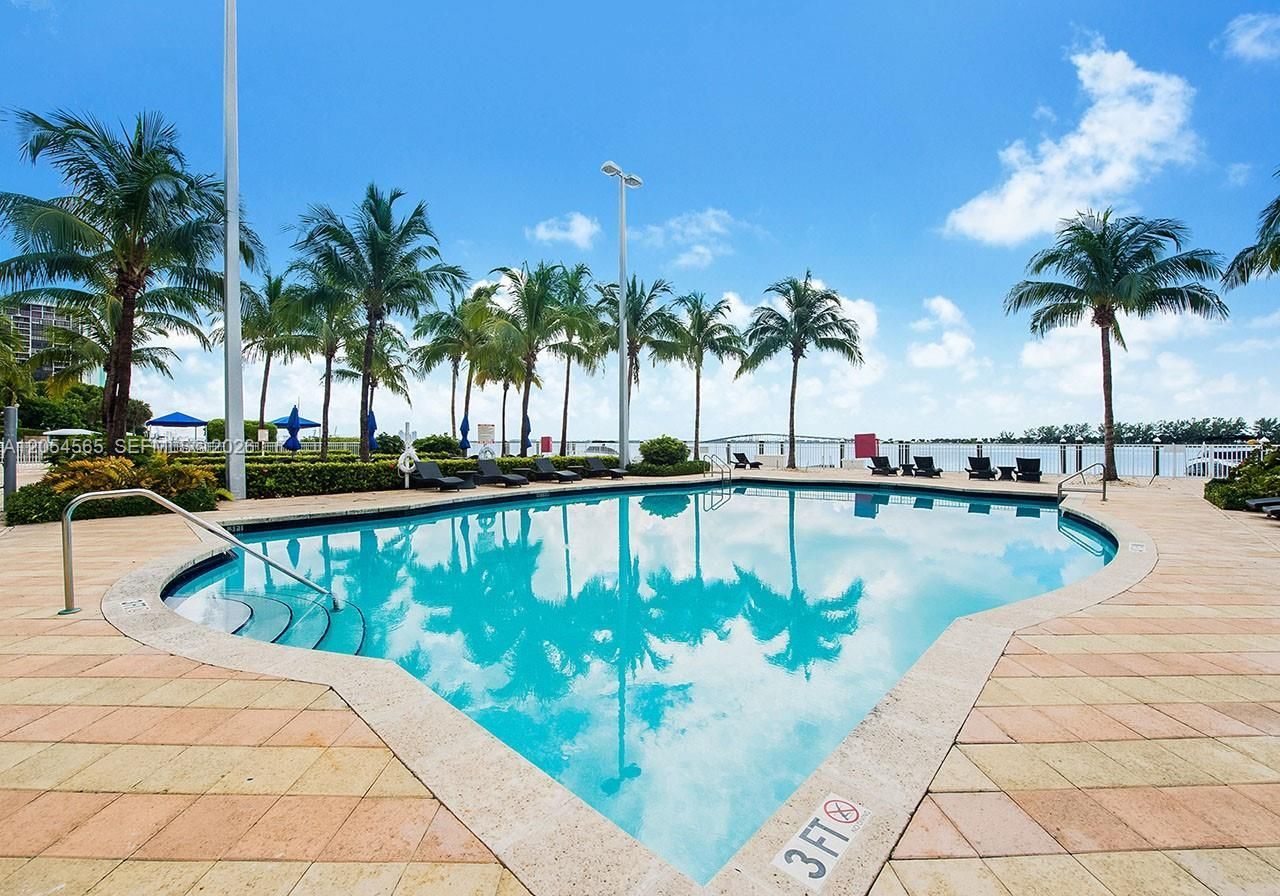 2101 Brickell Ave , Unit 2611, Miami, FL 33129 Photo