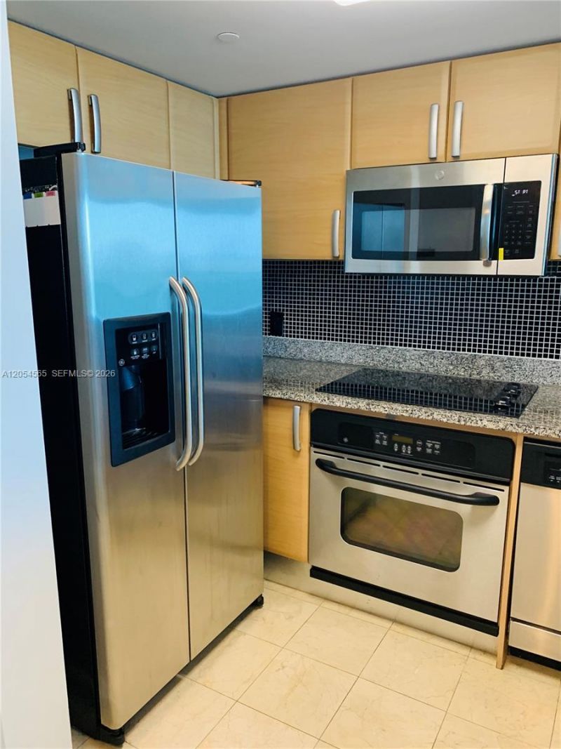 2101 Brickell Ave , Unit 2611, Miami, FL 33129 Photo
