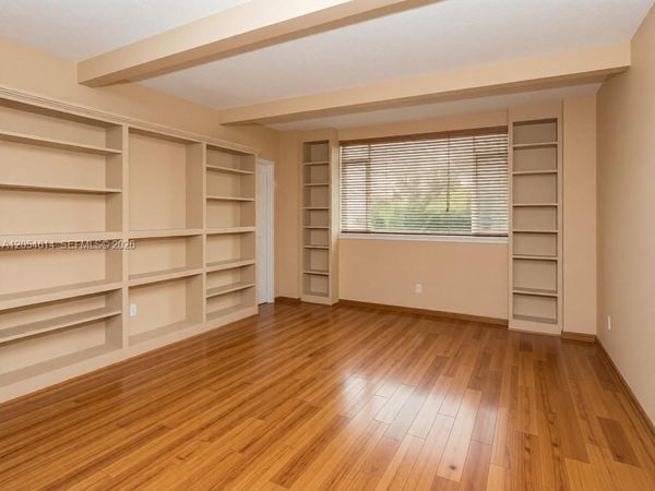 2970 Saint Johns Ave , Jacksonville, FL 32205