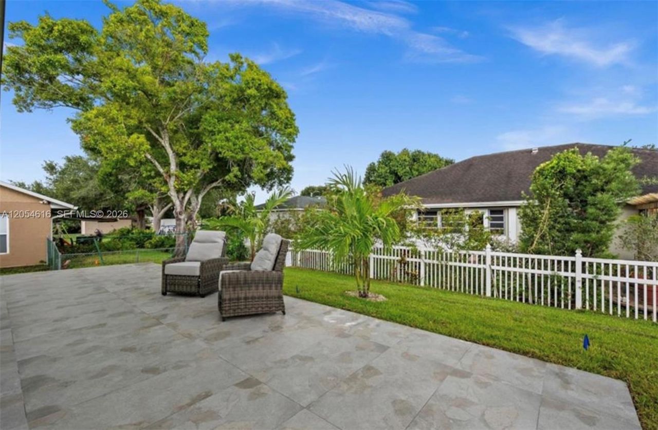 16264 Horizon Rd , North Fort Myers, FL 33971 Photo