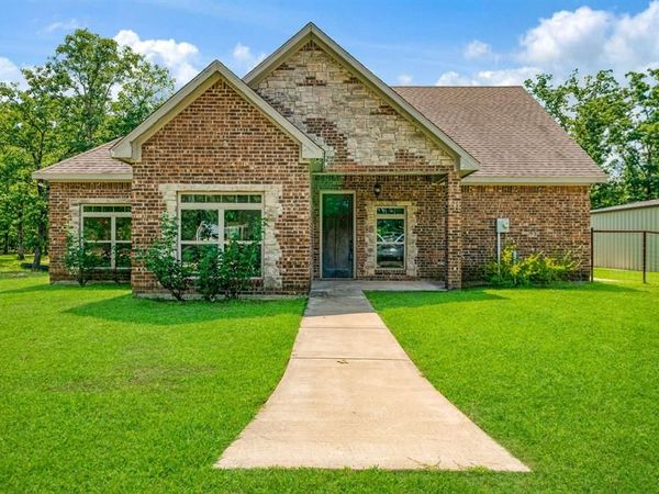 821 County Road 43830, Paris, TX 75462