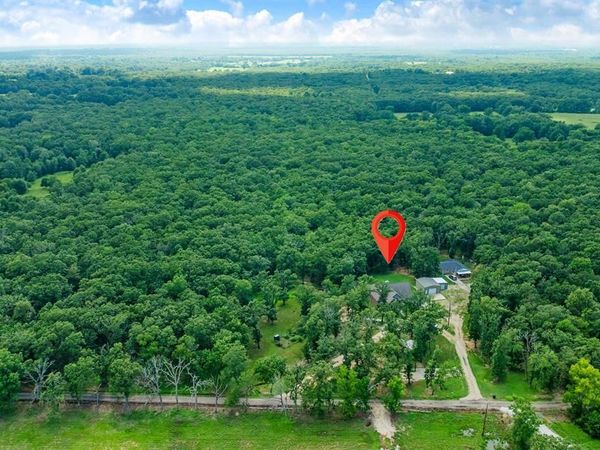 821 County Road 43830, Paris, TX 75462
