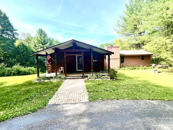 1769 E M-30, Alger, MI 48610