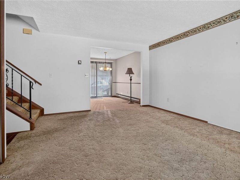 6500 Rosebelle Avenue, North Ridgeville, OH 44039 Photo 4