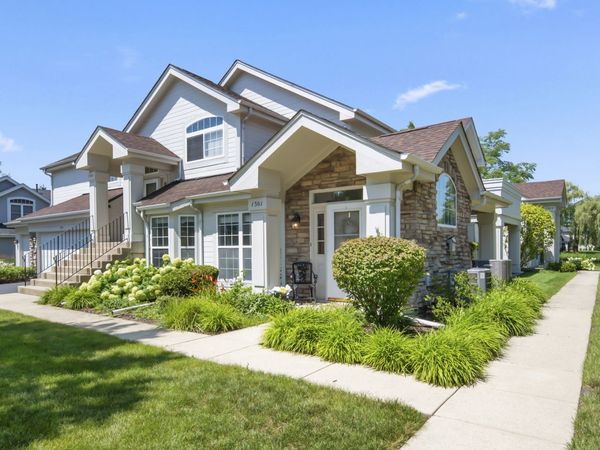1301 Spencer Lane , Batavia, IL 60510