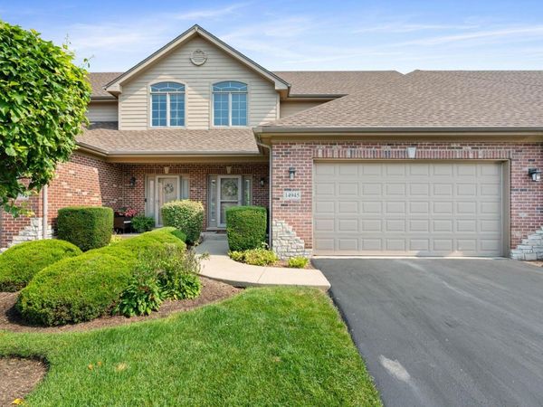 14945 S Preserve Drive , Lockport, IL 60441