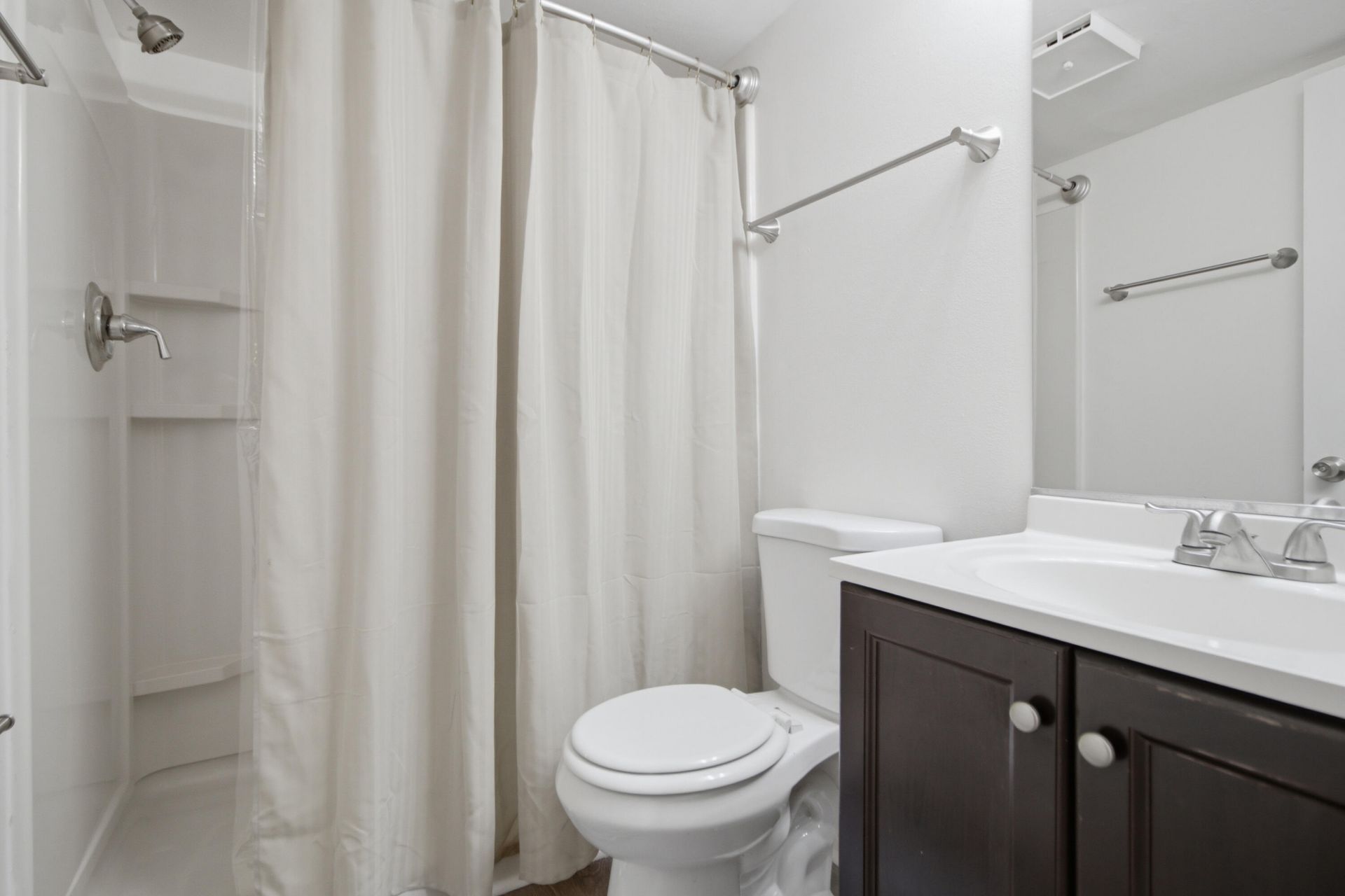 2945 Dove Haven Court Photo 16