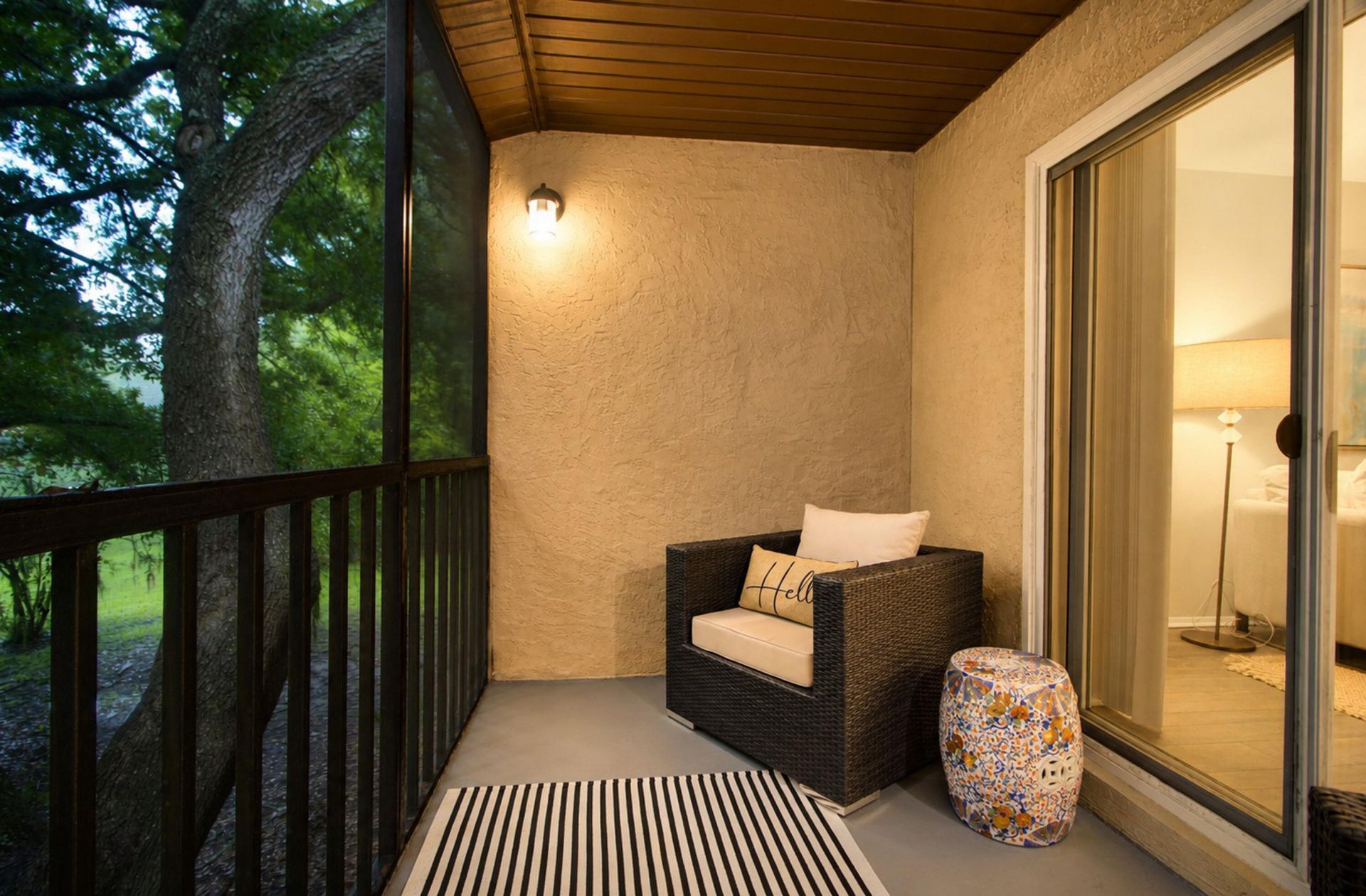 2945 Dove Haven Court Photo 8