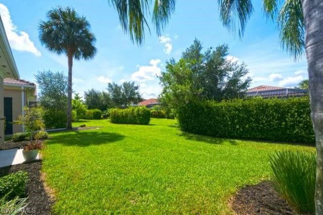 2314 Heydon Cir W, Naples, FL 34120 Photo