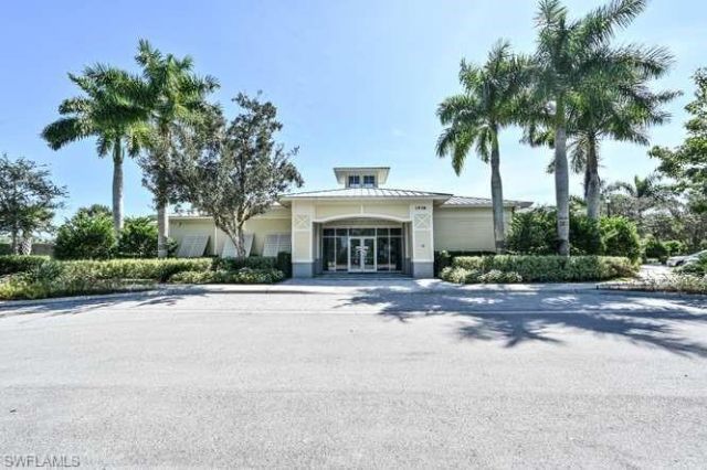 2314 Heydon Cir W, Naples, FL 34120 Photo