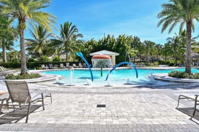 2314 Heydon Cir W, Naples, FL 34120 Photo