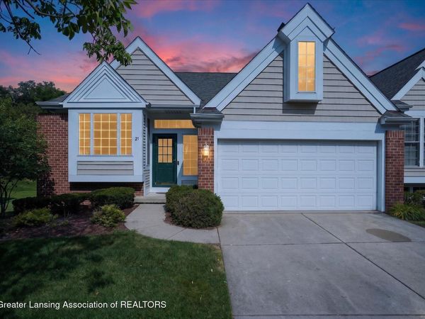 21 Aviemore Drive, Mason, MI 48854