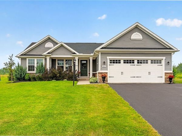 6010 Ivory Drive , Farmington, NY 14425