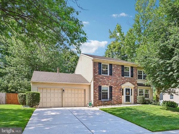 15 WENDOVER DRIVE, MOUNT LAUREL, NJ 08054