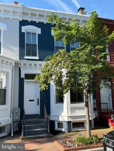 934 French Street Nw, Washington, DC 20001 Main Photo