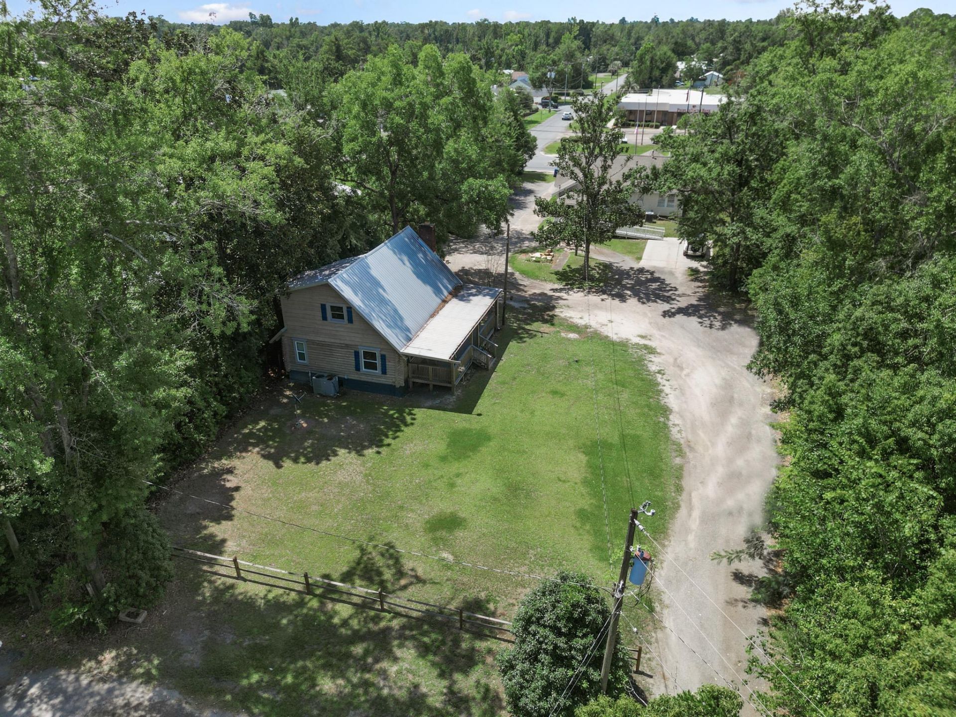 20473 NW Walnut Avenue, Blountstown, FL 32424 Photo