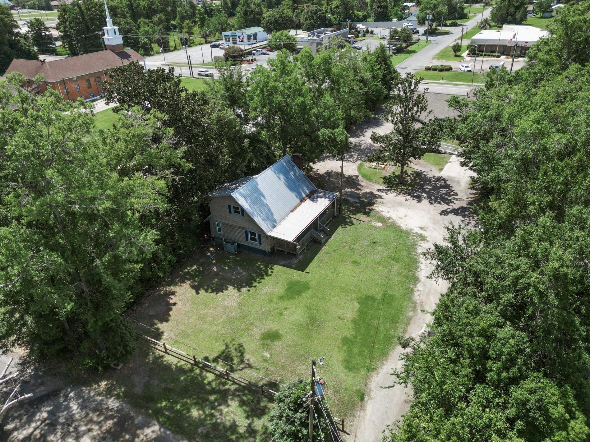 20473 NW Walnut Avenue, Blountstown, FL 32424 Photo
