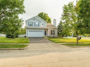 10 Wrens Nest Court , Pataskala, OH 43062