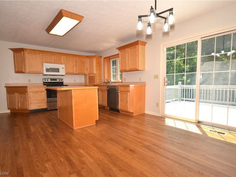 3246 Crown Pointe Drive, Stow, OH 44224 Photo 12