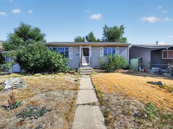 6621 E 79th Avenue , Commerce City, CO 80022