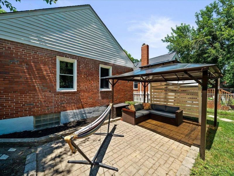 6408 Girard Avenue, Cincinnati, OH 45213 Photo 25