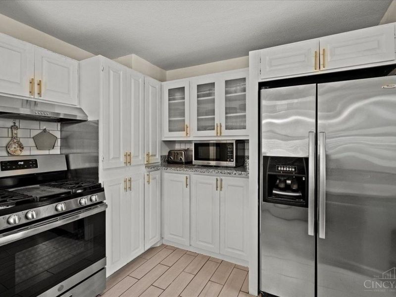 6408 Girard Avenue, Cincinnati, OH 45213 Photo 9