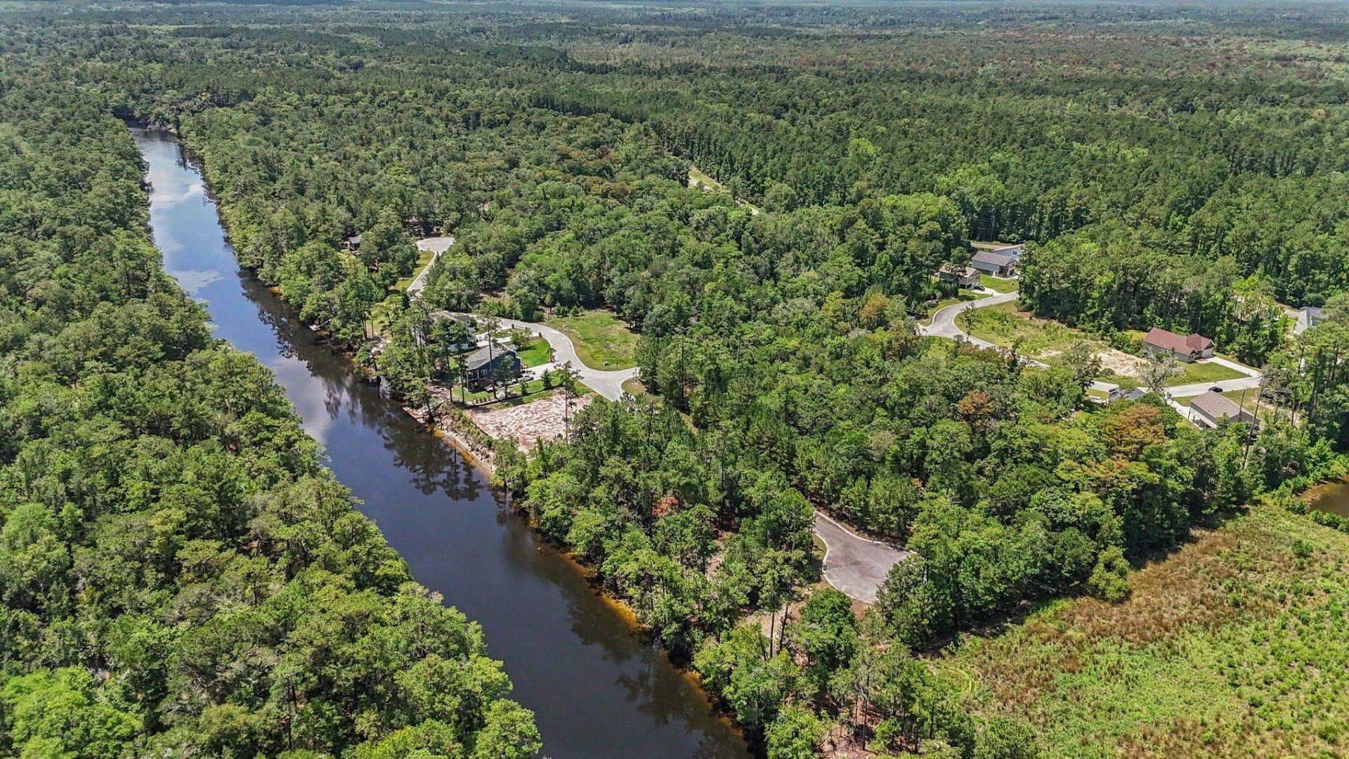 145 Black Harbor Dr.  Photo 32