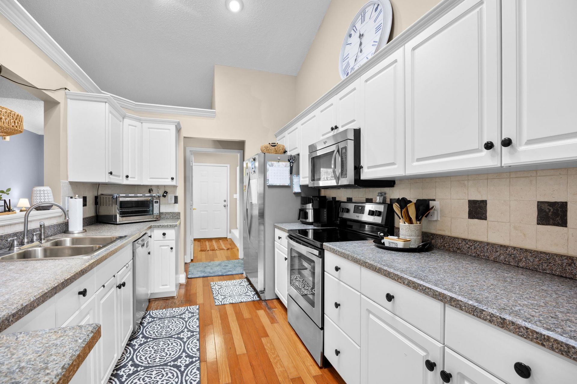 228 Candlewood Dr.  Photo 12