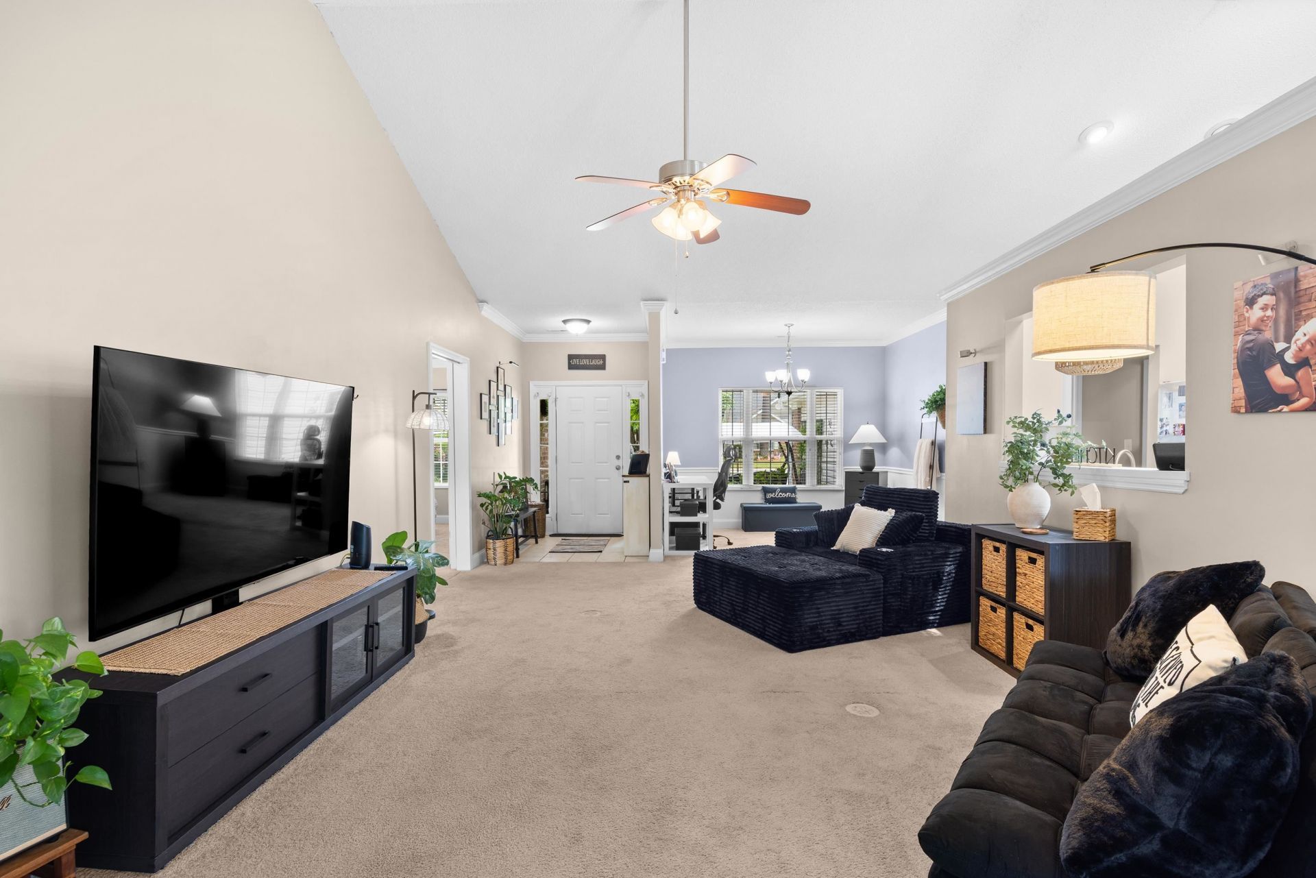 228 Candlewood Dr.  Photo 5